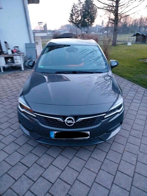 Gebraucht Opel Astra 125 PS (91 kW) 2016 Grau Limousine