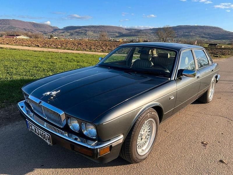 Gebraucht Jaguar XJ40 222 PS (163 kW) 1990 Grau Limousine