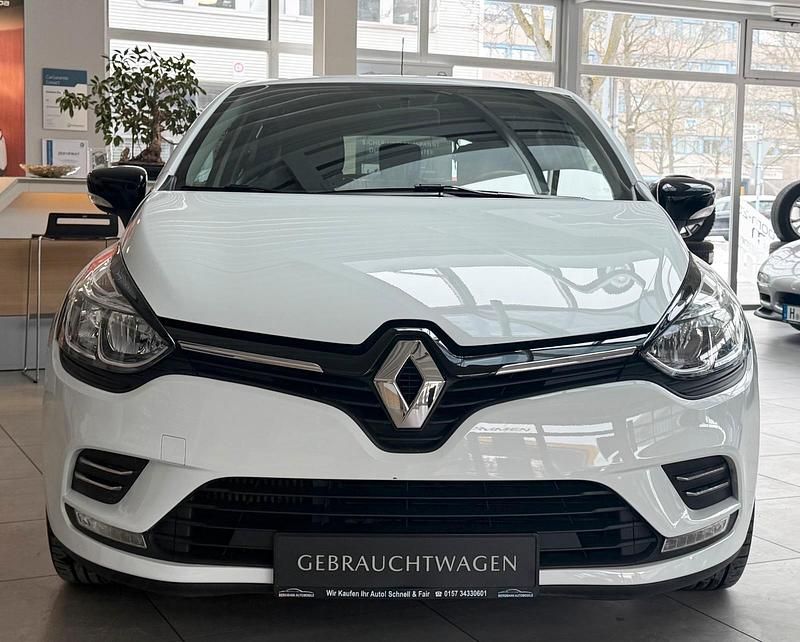 Gebraucht Renault Clio V Expression 90 PS (66 kW) 2020 Weiß Kleinwagen