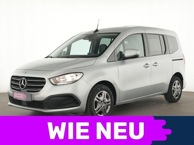 Gebraucht Mercedes T160 Style 102 PS (75 kW) 2024 Helvinsilber Van / Kleinbus