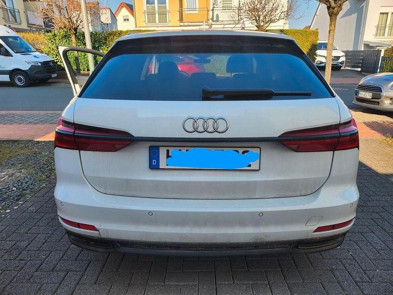 Gebraucht Audi A6 Sport 204 PS (150 kW) 2019 Weiß Limousine