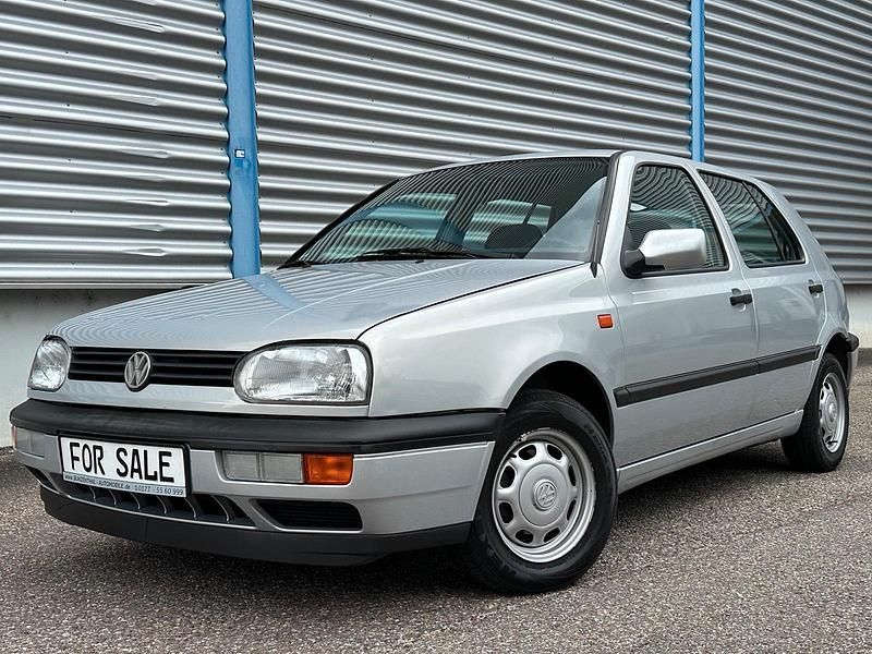 Silber Gebraucht 1992 VW Golf III Limousine | 2.400 € - Bild 1/4