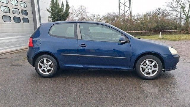 Gebraucht VW Golf IV Trendline 75 PS (55 kW) 2004 Blau Limousine