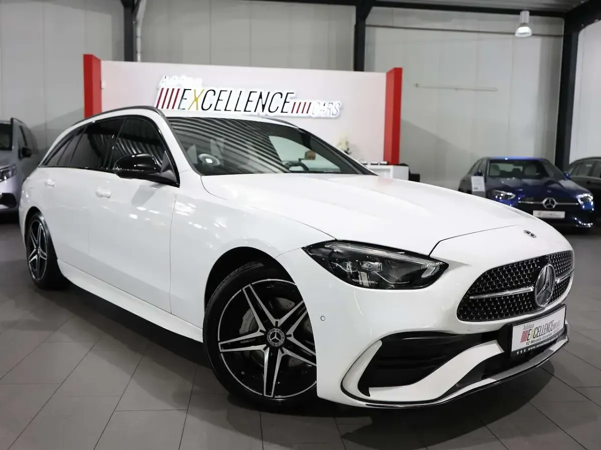 Gebraucht Mercedes C220 AMG line 200 PS (147 kW) 2024 Weiß Limousine