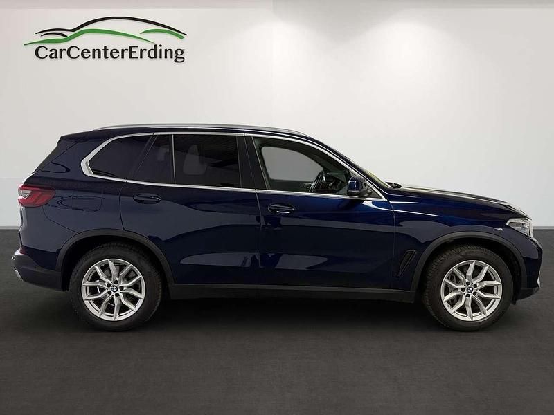 Second-hand BMW X5 398 CP (292 kW) 2021 Albastru SUV