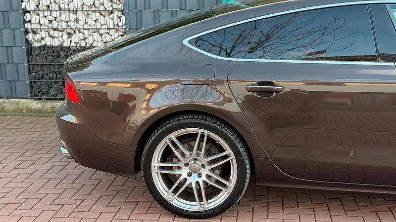Gebraucht Audi A7 245 PS (180 kW) 2011 Braun Kleinwagen