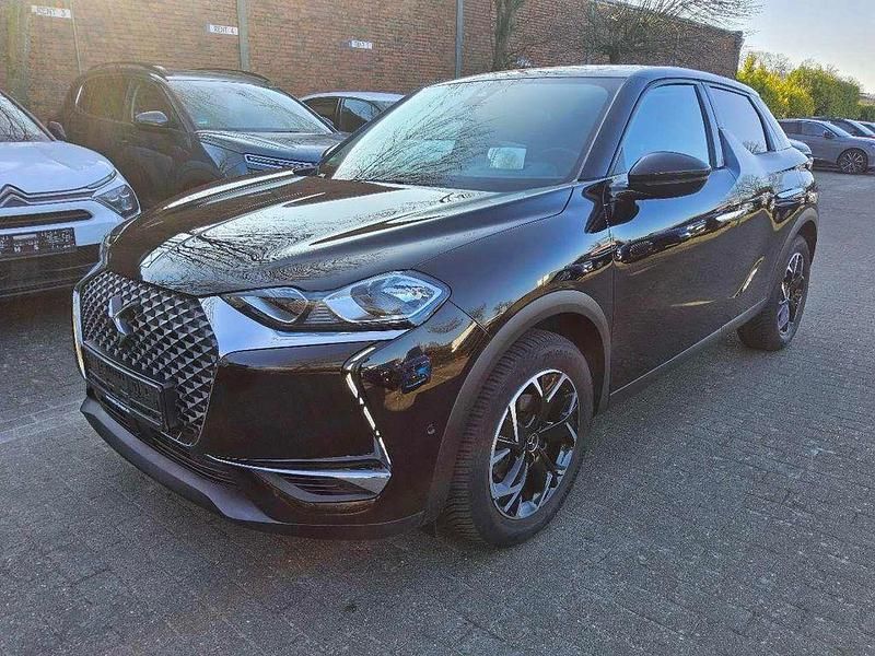 Schwarz Gebraucht 2021 DS Automobiles DS3 Crossback So Chic SUV | 16.666 € (Fairer Preis) - Bild 1/3