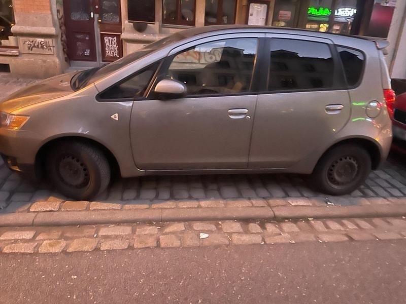 Gebraucht Mitsubishi Colt 95 PS (69 kW) 2009 Grau Kleinwagen