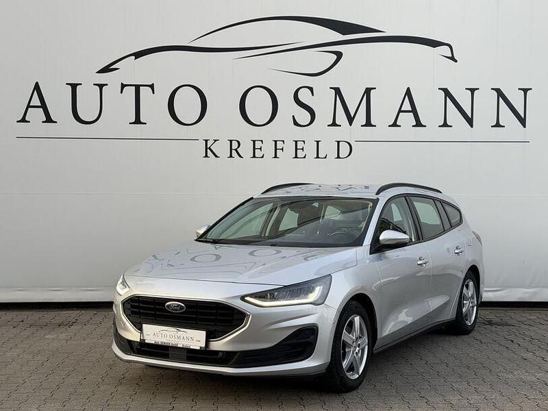 Gebraucht Ford Focus Style 120 PS (88 kW) 2022 Polarsilber metallic Kombi