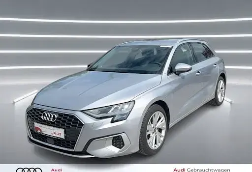 Gebraucht Audi A3 Advanced Plus 150 PS (110 kW) 2022 Limousine