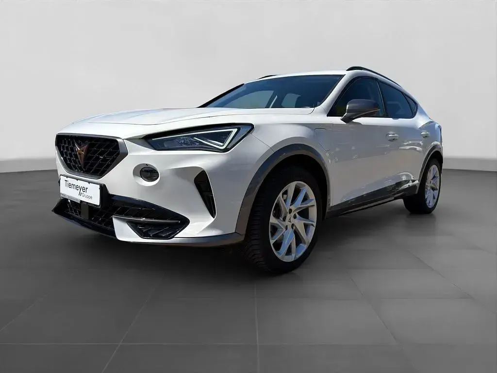 Używany Cupra Formentor 204 KM (150 kW) 2023 Biały SUV