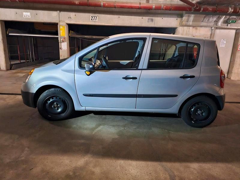 Gebraucht Renault Modus 75 PS (55 kW) 2005 Grau Van / Kleinbus