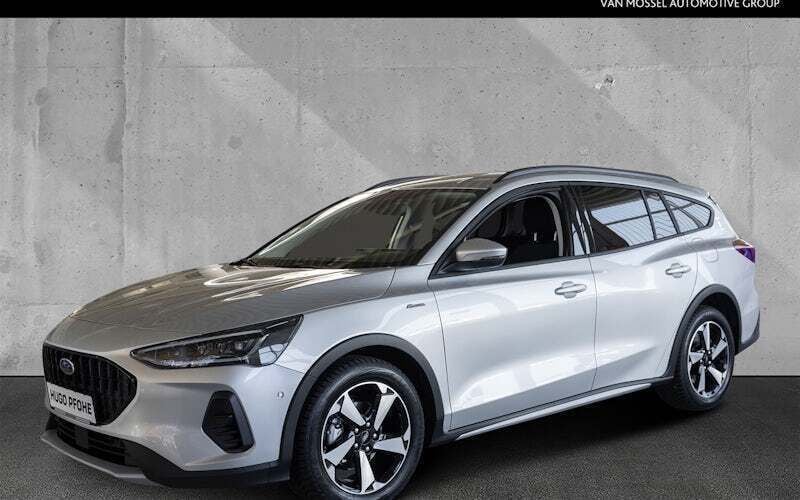 Moondust silver Gebraucht 2024 Ford Focus Active Kombi | 23.790 € (Superpreis) - Bild 1/4