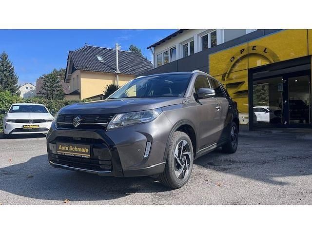 Grau Neu 2025 Suzuki Vitara Comfort+ SUV | 28.700 € (Fairer Preis) - Bild 1/4