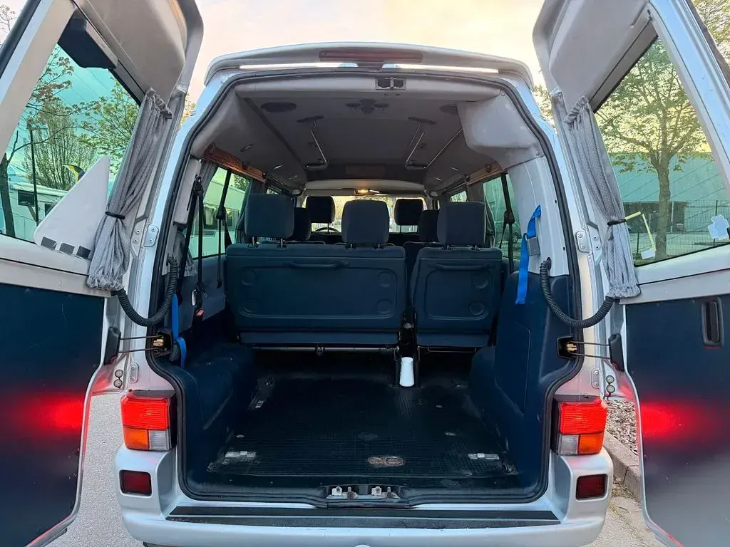 Gebraucht VW T4 204 PS (150 kW) 2003 Silber Van