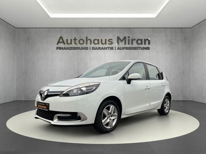 Weiß Gebraucht 2016 Renault Scénic III Van / Kleinbus | 7.999 € (Fairer Preis) - Bild 1/4