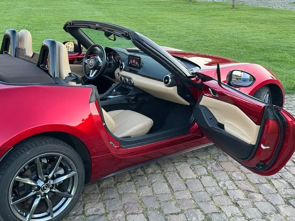 Gebraucht Mazda MX5 Selection 184 PS (135 kW) 2020 Rot Cabrio