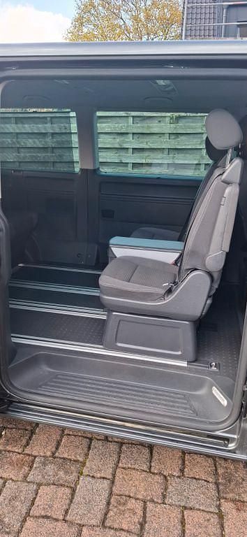 Second-hand VW T5 179 CP (131 kW) 2011 Gri Van
