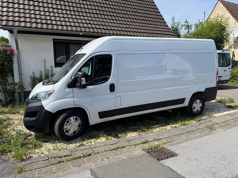 Weiß Gebraucht 2022 Opel Movano Van / Kleinbus | 15.000 € (Guter Preis) - Bild 1/4