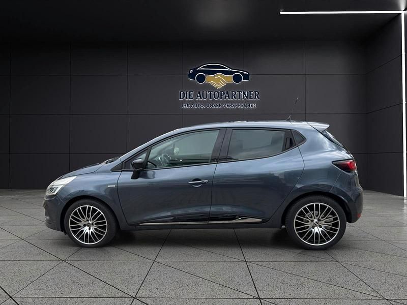 Gebraucht Renault Clio IV LIMITED 90 PS (66 kW) 2016 Grau Kleinwagen