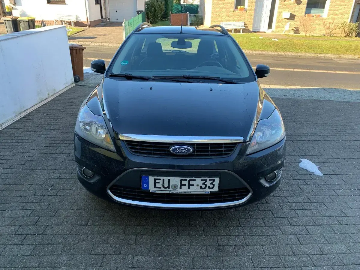 Gebraucht Ford Focus 125 PS (91 kW) 2008 Schwarz Kombi