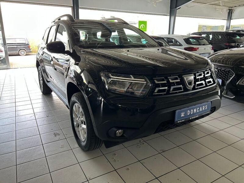 Gebraucht Dacia Duster Comfort 101 PS (74 kW) 2021 Schwarz SUV
