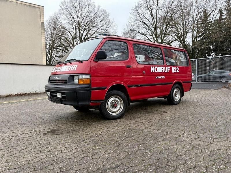 Rot Gebraucht 1993 Toyota HiAce SUV | 16.900 € - Bild 1/4