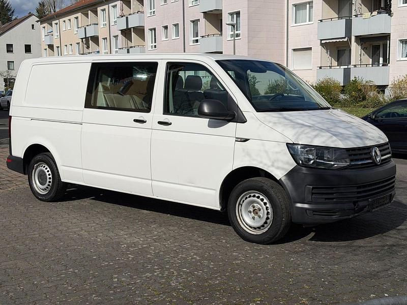 Gebraucht VW Transporter Trendline 150 PS (110 kW) 2016 Weiß Van