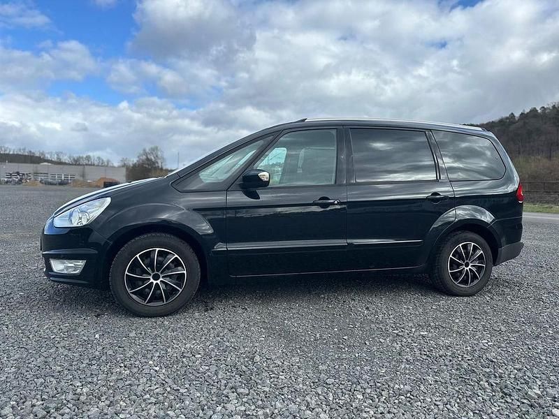 Gebraucht Ford Galaxy Titanium 145 PS (106 kW) 2010 Schwarz Van / Kleinbus