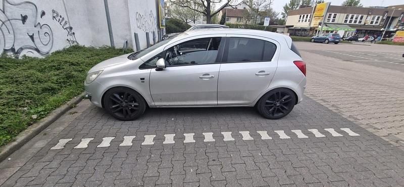 Gebraucht Opel Corsa 63 PS (46 kW) 2010 Grau Kleinwagen