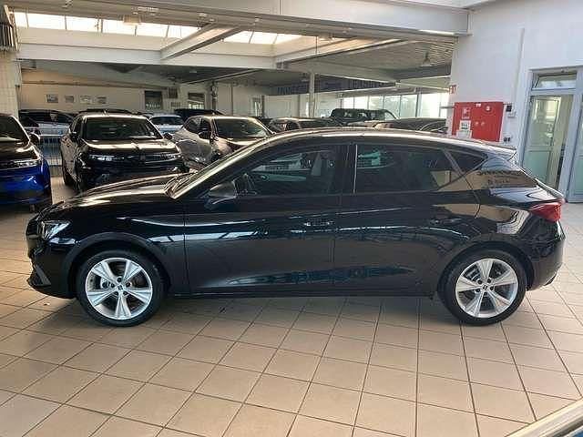 Gebraucht Seat Leon FR 150 PS (110 kW) 2025 Schwarz Limousine