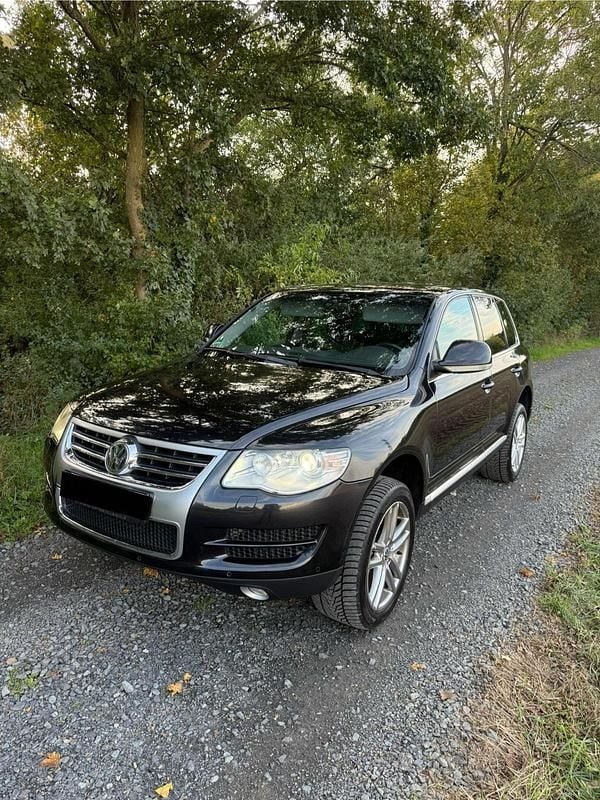 Schwarz Gebraucht 2007 VW Touareg SUV | 5.500 € (Fairer Preis) - Bild 1/4