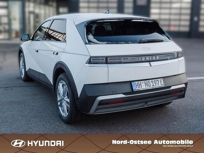 Second-hand Hyundai Ioniq 167 kW (228 CP) 2026 Alb Hatchback