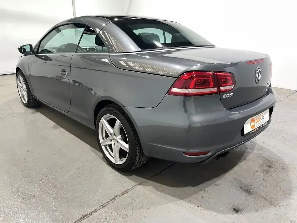 Gebraucht VW Eos Sportline 140 PS (102 kW) 2013 Grau Cabrio