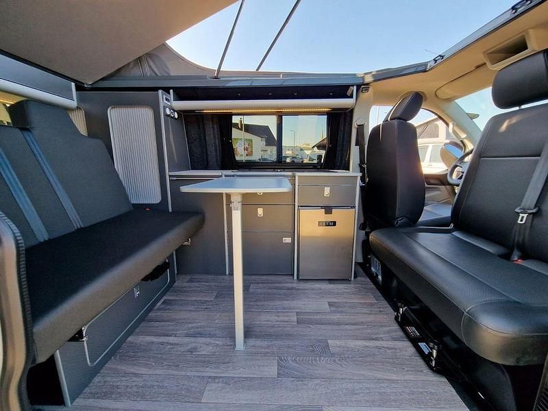 Gebraucht VW California California 102 PS (75 kW) 2018 Weiß Van