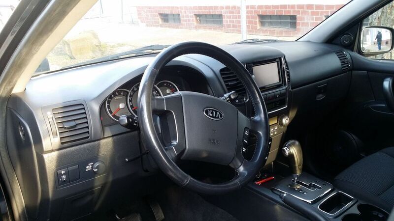 Gebraucht Kia Sorento 144 PS (105 kW) 2006 Schwarz metallicschwarz SUV