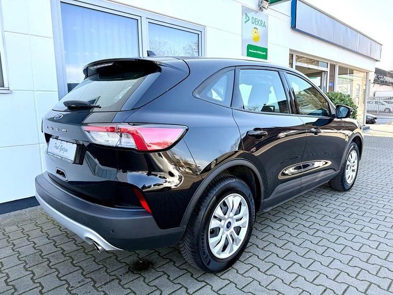 Gebraucht Ford Kuga Cool & Connect 150 PS (110 kW) 2024 Schwarz SUV