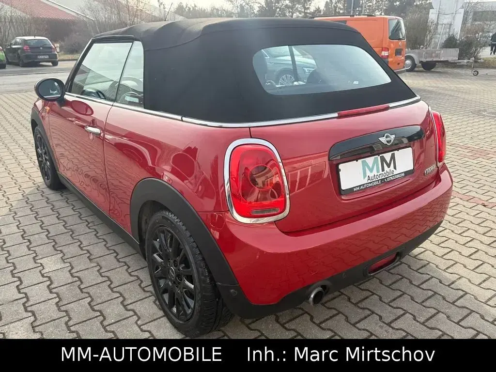 Gebraucht Mini Cooper Cabriolet 136 PS (100 kW) 2017 Rot Cabrio