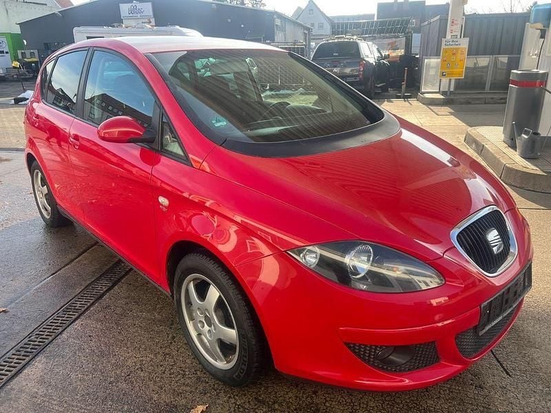 Gebraucht Seat Altea Sport 150 PS (110 kW) 2006 Rot Van / Kleinbus