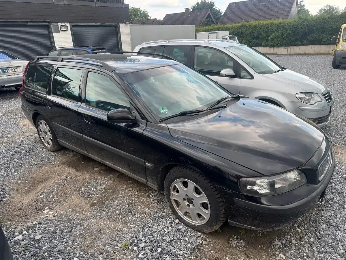 Gebraucht Volvo V70 140 PS (102 kW) 2002 Schwarz Kombi