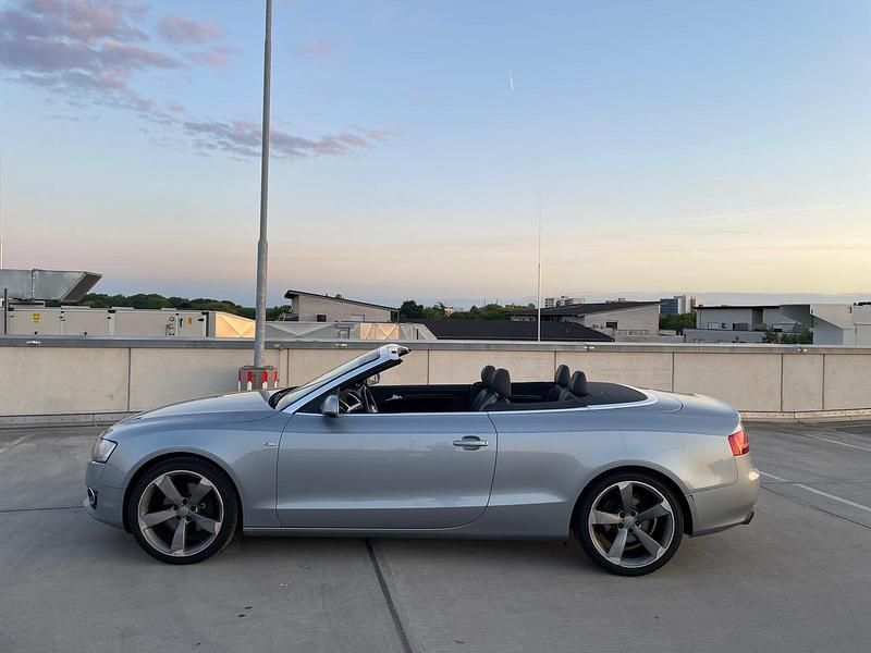 Gebraucht Audi A5 Cabriolet S-Line 211 PS (155 kW) 2011 Silber Cabrio