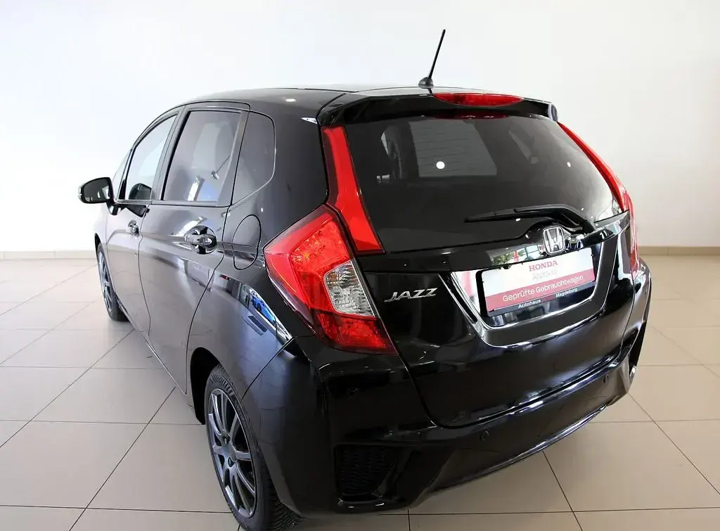 Gebraucht Honda Jazz Elegance 102 PS (75 kW) 2015 Schwarz Kleinwagen