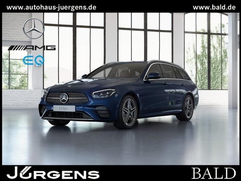 Metalliclack nautikblau metallic Gebraucht 2022 Mercedes E300 AMG Kombi | 37.870 € (Guter Preis) - Bild 1/4