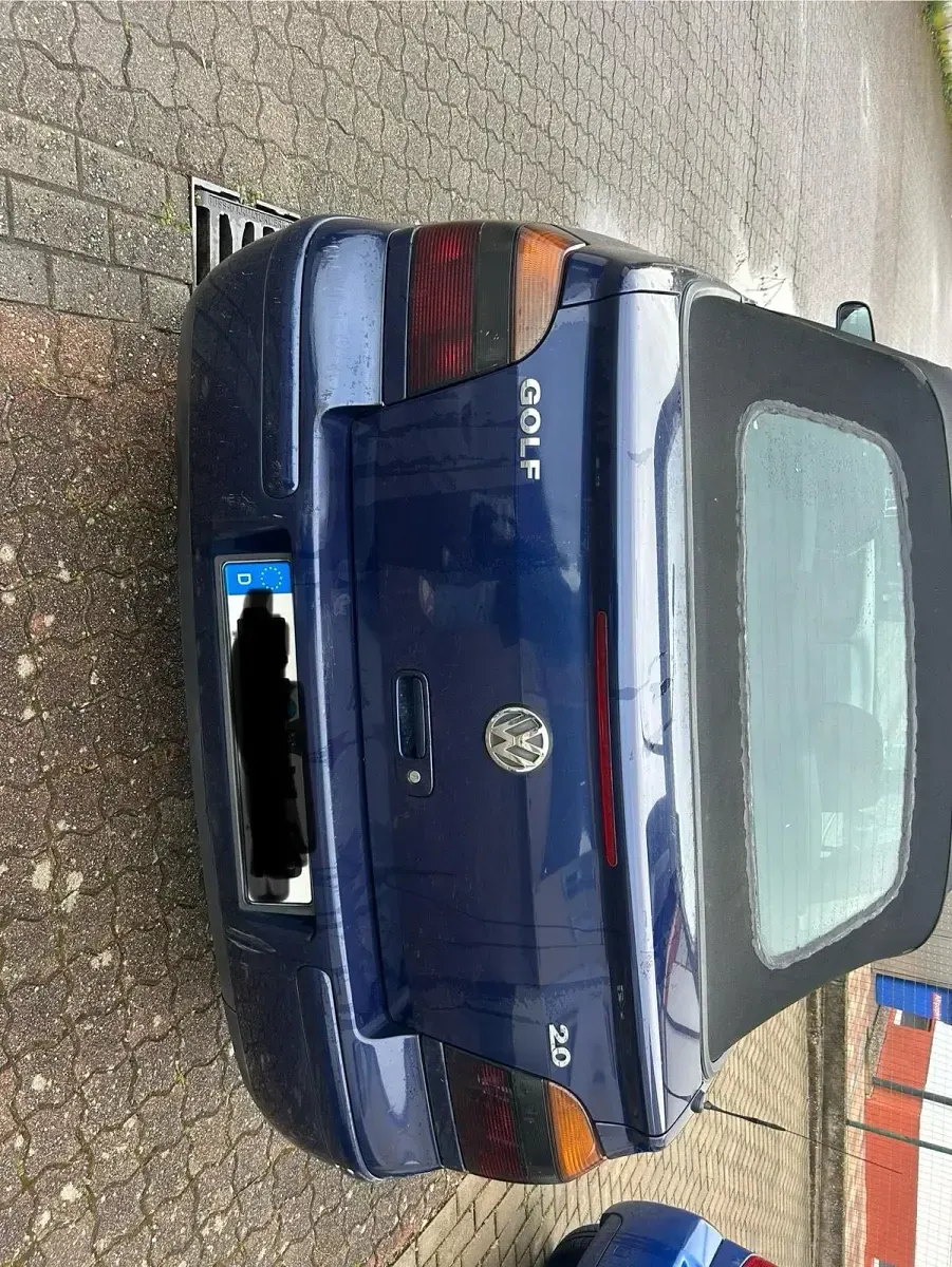 Gebraucht VW Golf 116 PS (85 kW) 2001 Blau Cabrio