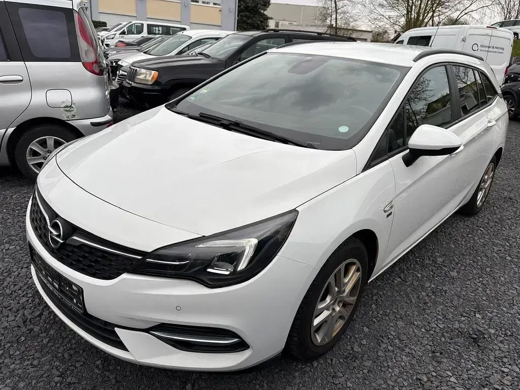Gebraucht Opel Astra 105 PS (77 kW) 2019 Weiß Kombi