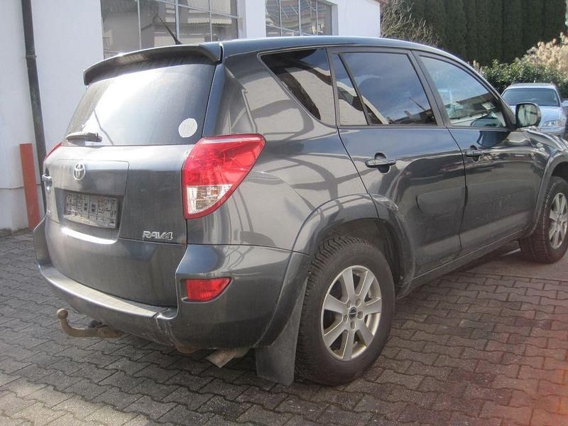 Gebraucht Toyota RAV4 177 PS (130 kW) 2006 Grau SUV