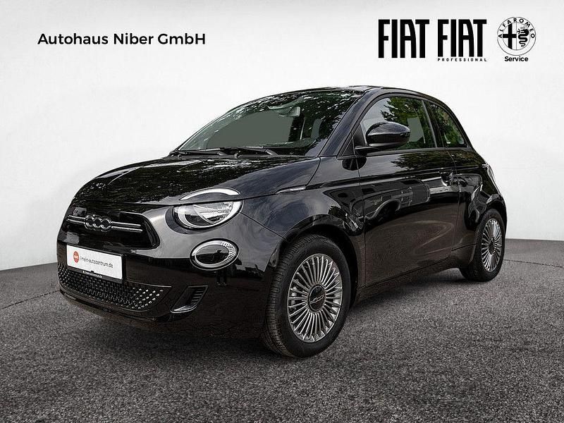 Schwarz Gebraucht 2023 Fiat 500e Icon | 15.499 € (Guter Preis) - Bild 1/4