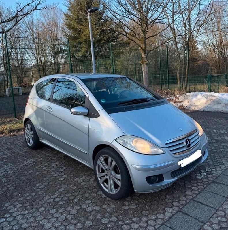 Gebraucht Mercedes A180 109 PS (80 kW) 2007 Silber Kleinwagen