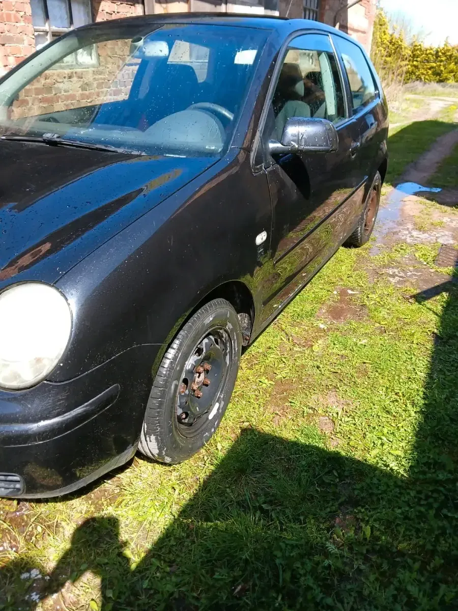 Gebraucht VW Polo 75 PS (55 kW) 2005 Schwarz Kleinwagen