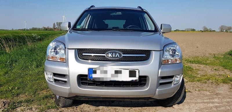 Grau Gebraucht 2008 Kia Sportage SUV | 4.800 € (Fairer Preis) - Bild 1/4